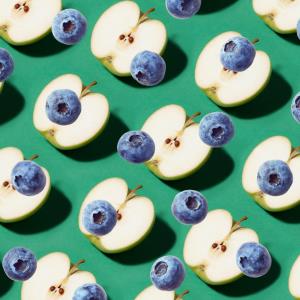 Freeze-Dried Fruit [Apple & Blueberry] – 50 g