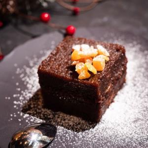 Vegan Rum Cake - Large