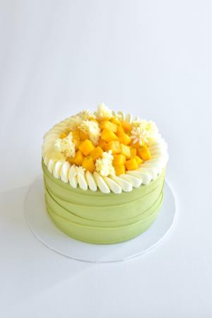 Mango Paradise - 8 inch Whole Cake