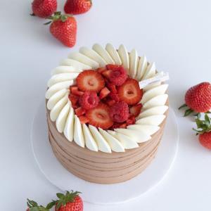 Chocolate Strawberry - 8 inch Whole Cake