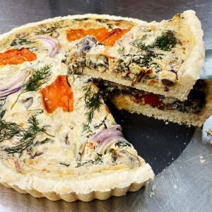 SalmUn & Cream Cheez Quiche - 11" Full [10-12 slices]
